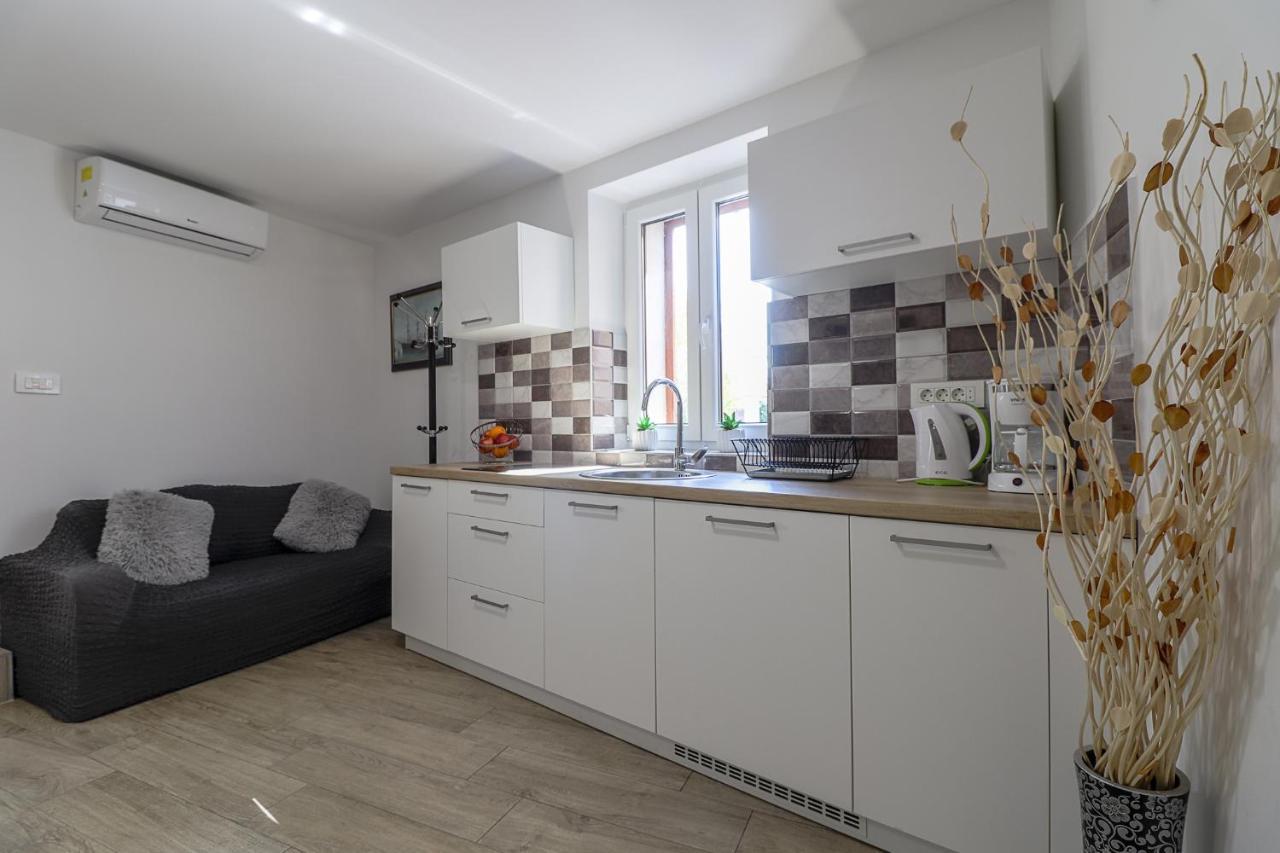 Apartman Juraj I Matej Vrsar Eksteriør bilde